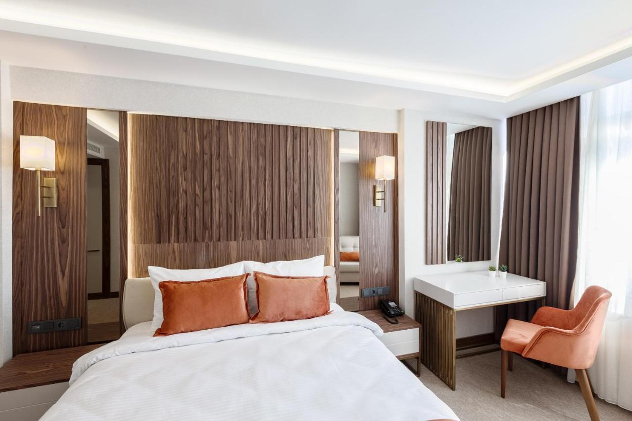 Hotel Sherry Karakoey Istanboel